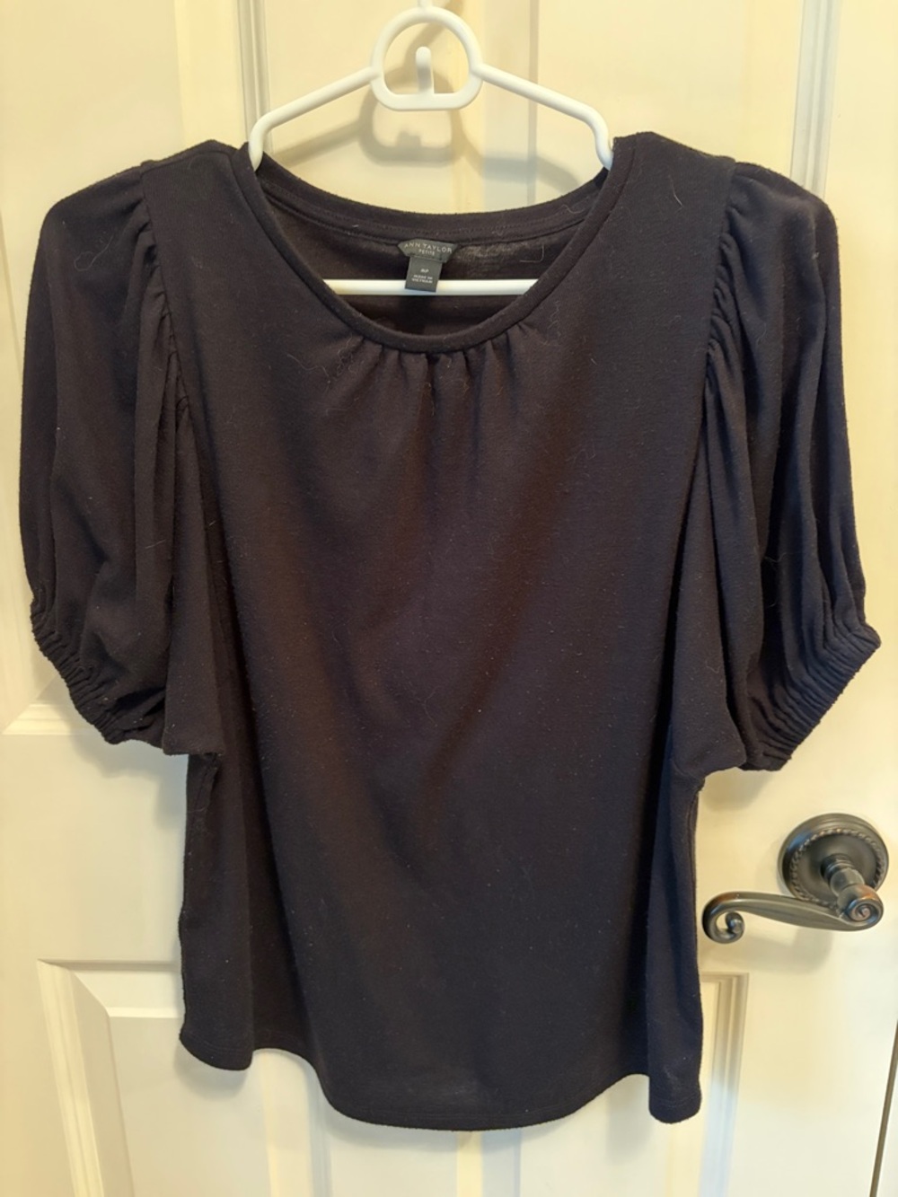 Ann Taylor Black Puff Sleeve Short Sleeve Top Size MP